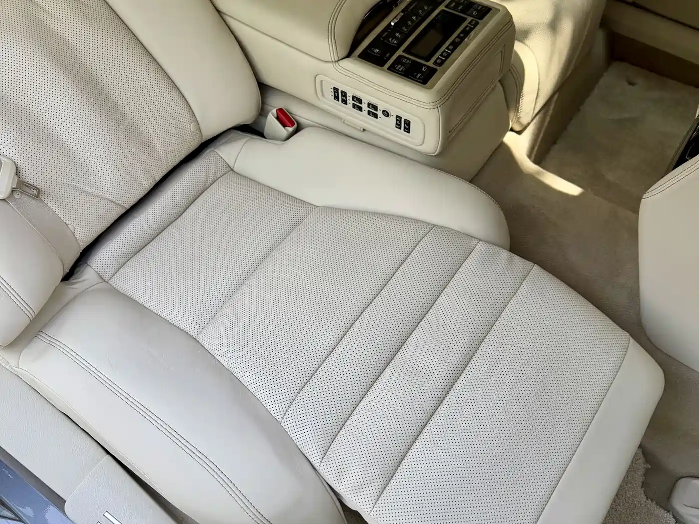 Lexus LS 2016 460L AWD Premium фото 38