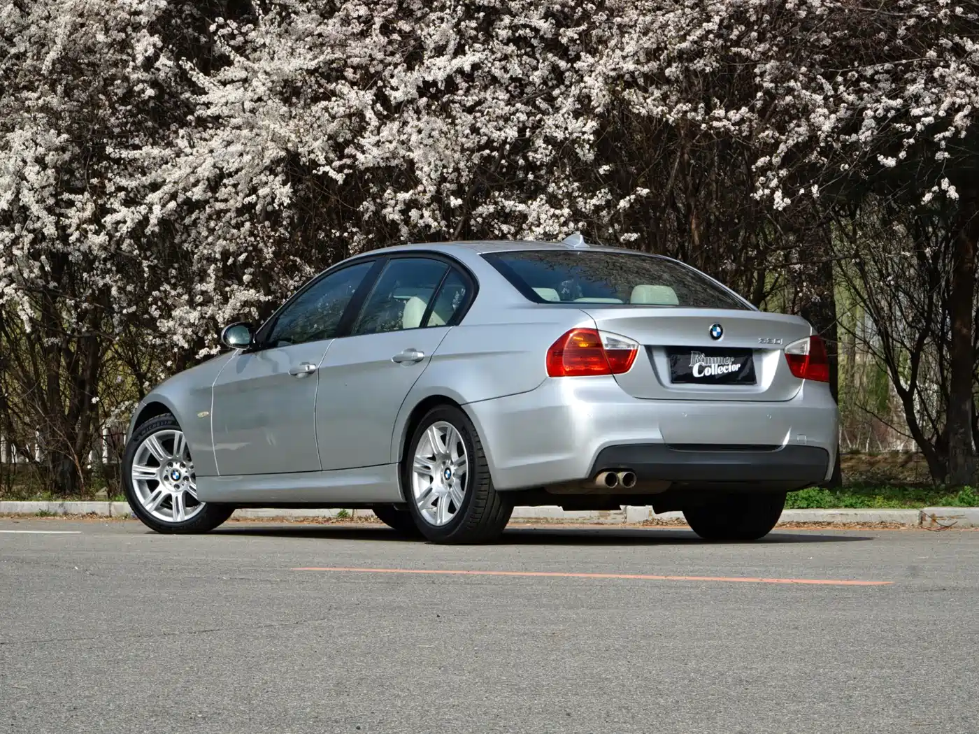 BMW 3 Series (Import) 2005 330i фото 7