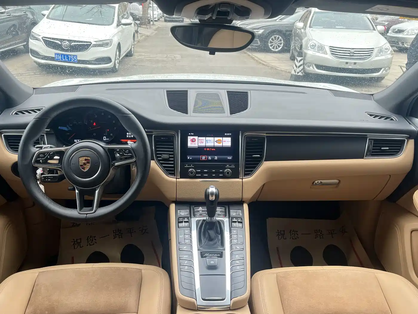 Porsche Macan 2017 Macan 2.0T фото 16