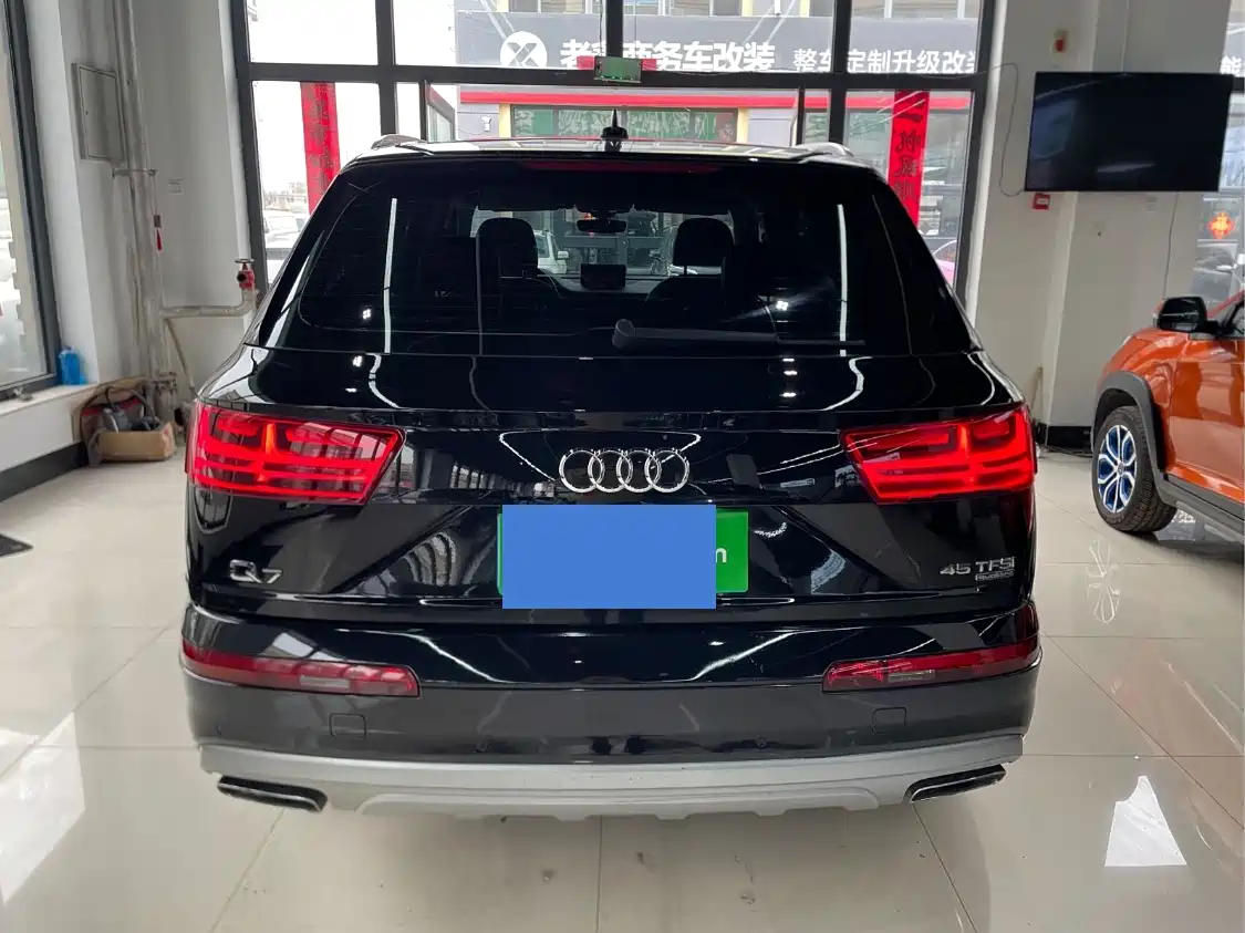 Audi Q7 2016 45 TFSI Technology фото 6