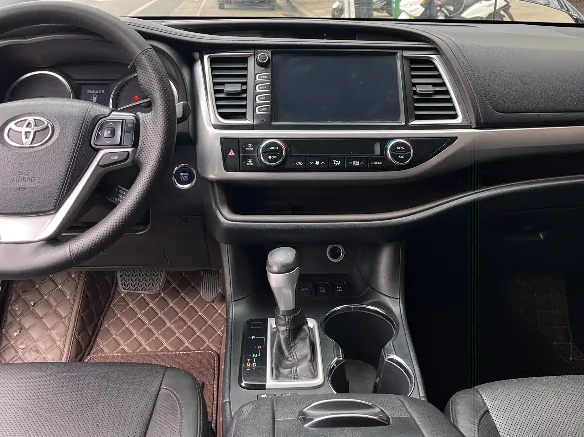 Toyota Highlander 2017 2.0T 4WD Premium 7-Seater фото 11