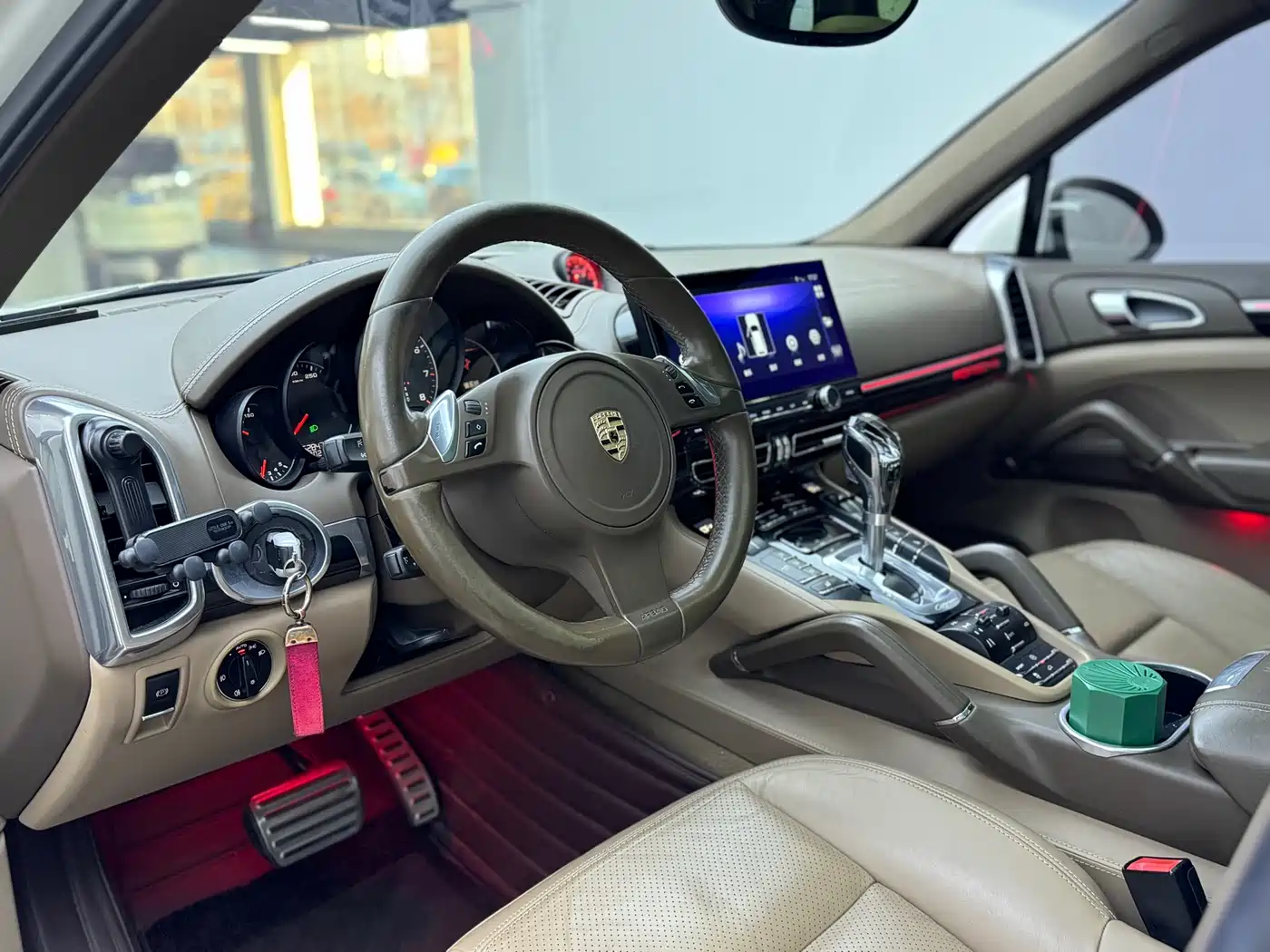 Porsche Cayenne 2011 Cayenne S 4.8L фото 4