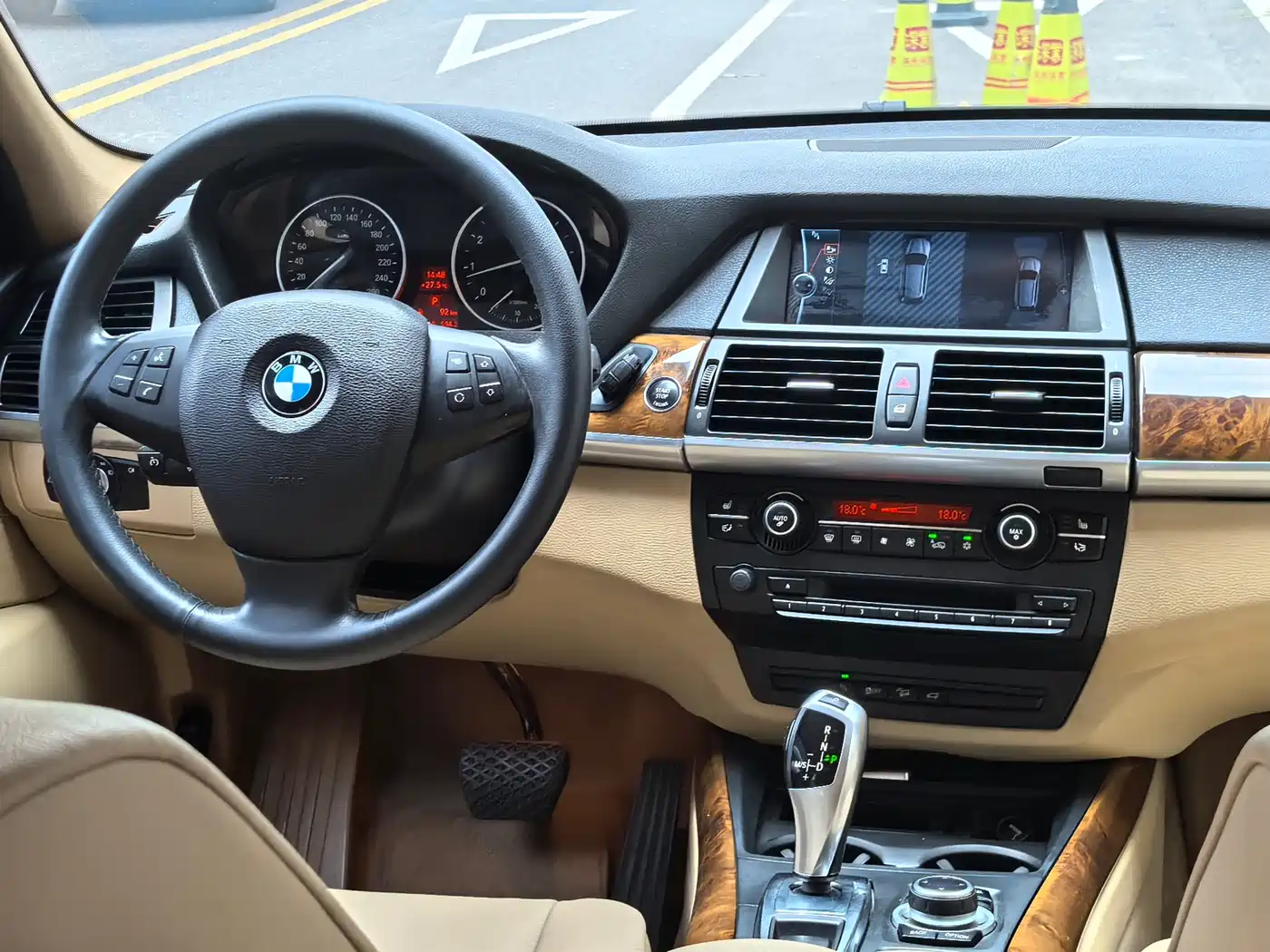 BMW X5 (Import) 2011 xDrive35i Leading Edition фото 7