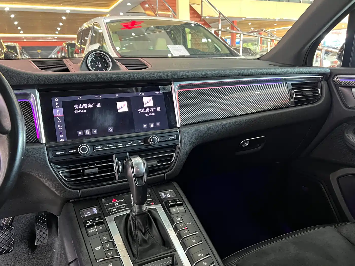 Porsche Macan 2018 Macan 2.0T фото 13