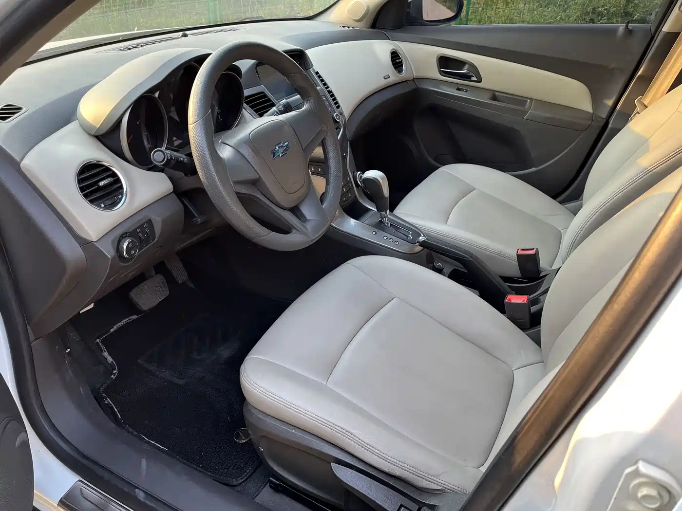 Chevrolet Cruze 2015 1.5L Classic SE AT фото 7