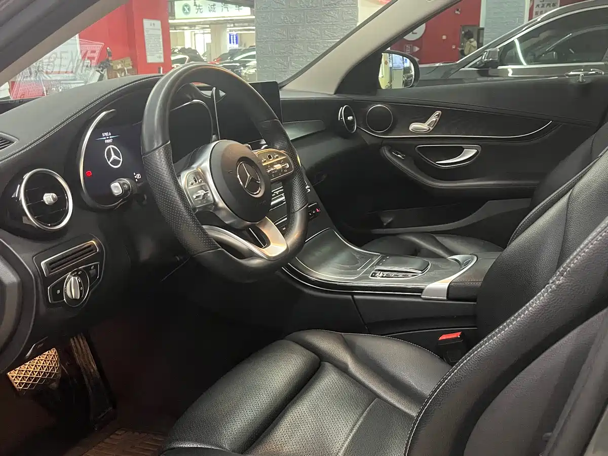 Mercedes-Benz C-Class 2020 Facelift C 200 L Fashion фото 4