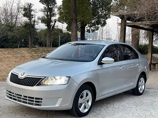 Škoda Rapid 2016 1.6L Automatic Forward Edition