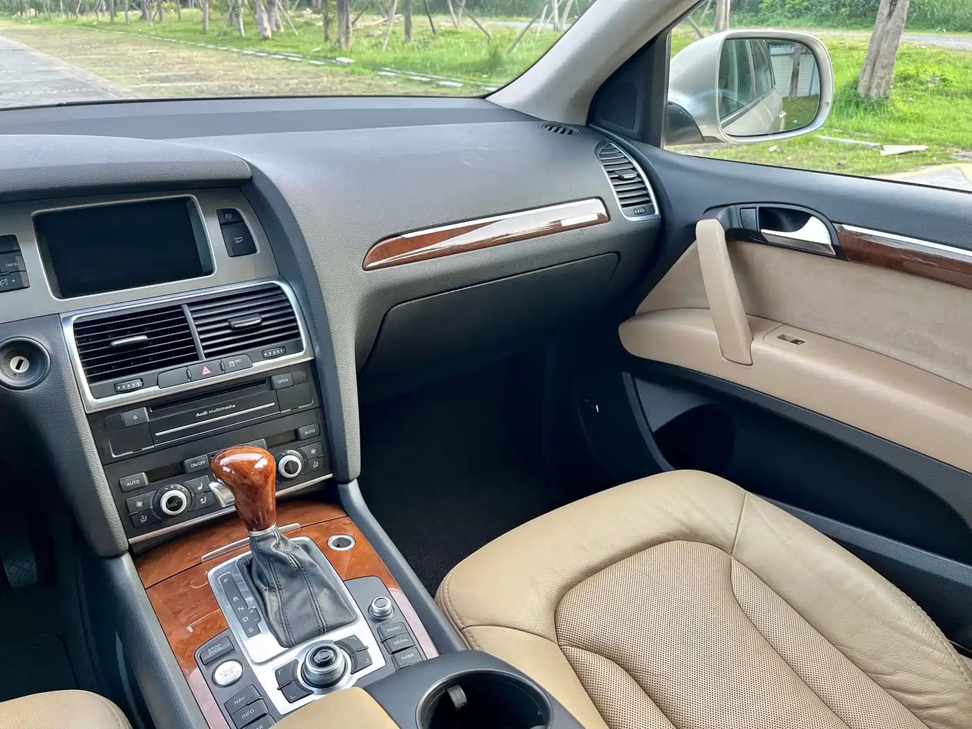 Audi Q7 2011 3.0 TFSI Comfort (200kW) фото 9