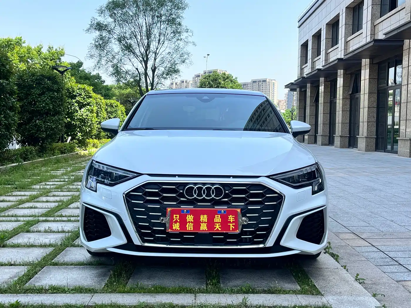 Audi A3 2023 Facelift A3L Limousine 35 TFSI Fashion Sport фото 2
