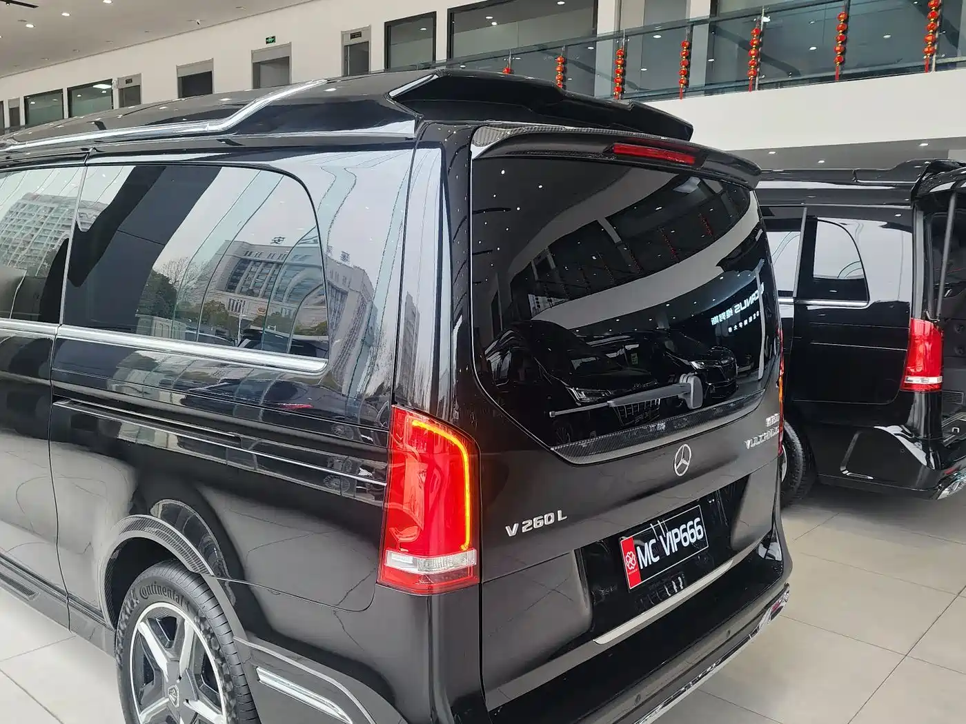 Mercedes-Benz V-Class 2022 V 260 L Long Wheelbase Prestige Edition фото 22