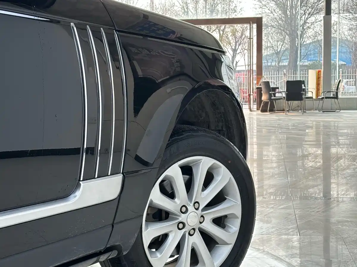 Land Rover Range Rover 2015 3.0 SC V6 Vogue фото 21
