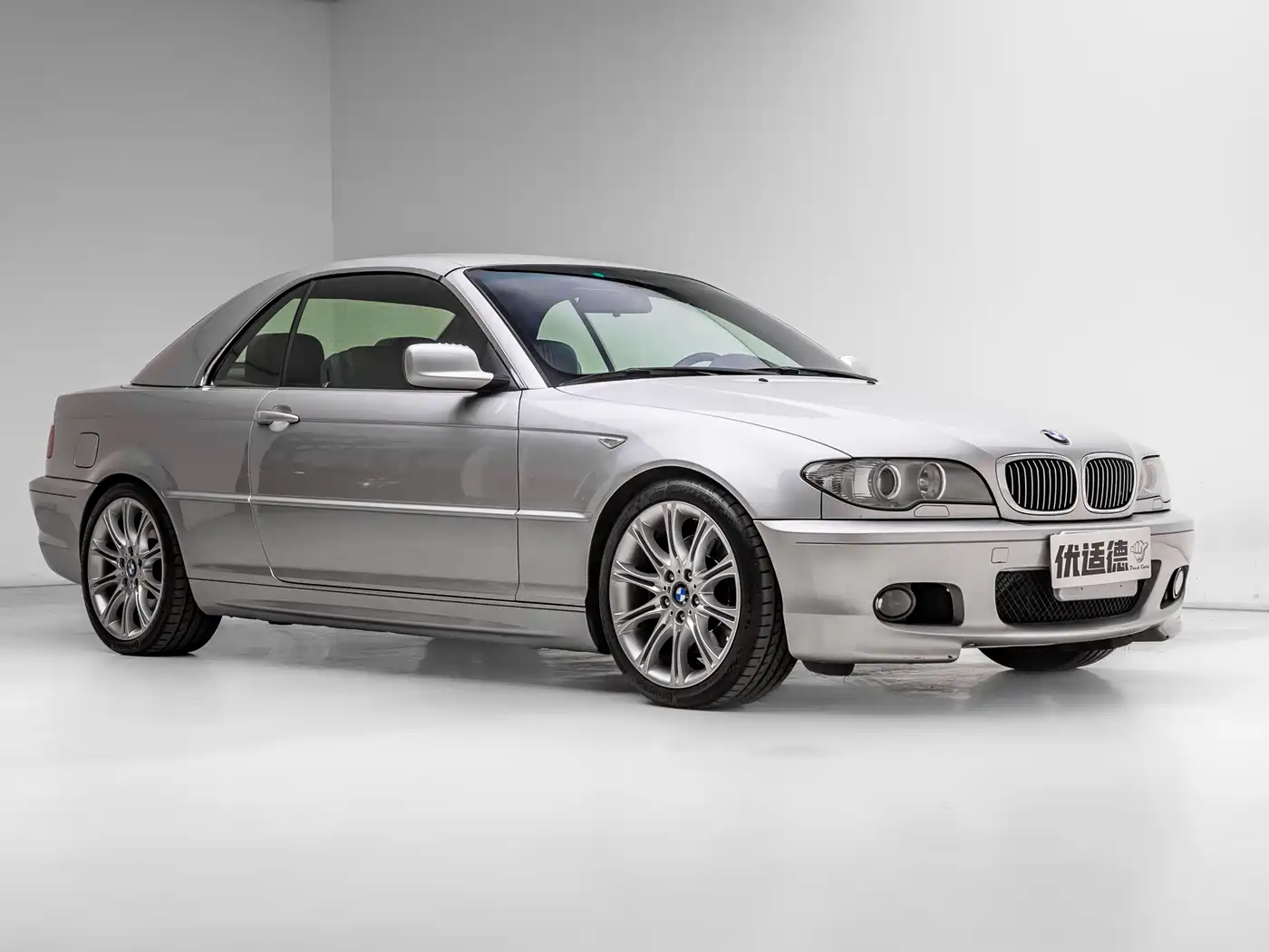 BMW 3 Series (Import) 2004 330Ci фото 5
