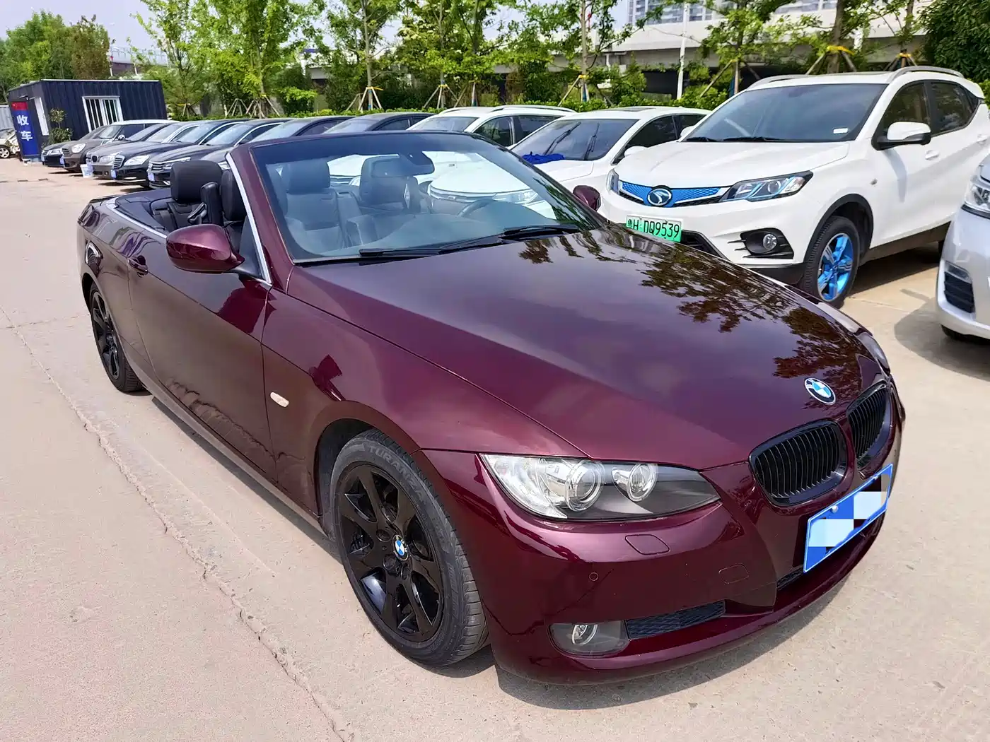 BMW 3 Series (Import) 2009 Model 330i Convertible фото 3