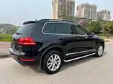 Фото 3 - Volkswagen Touareg