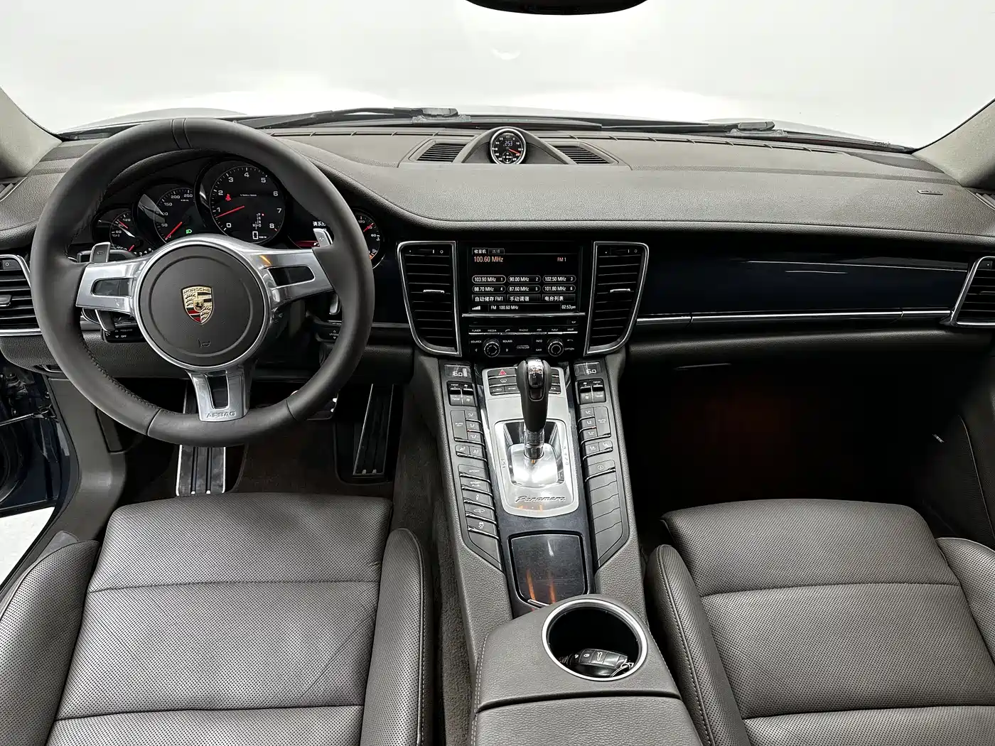 Porsche Panamera 2014 Panamera 4 3.0T фото 14
