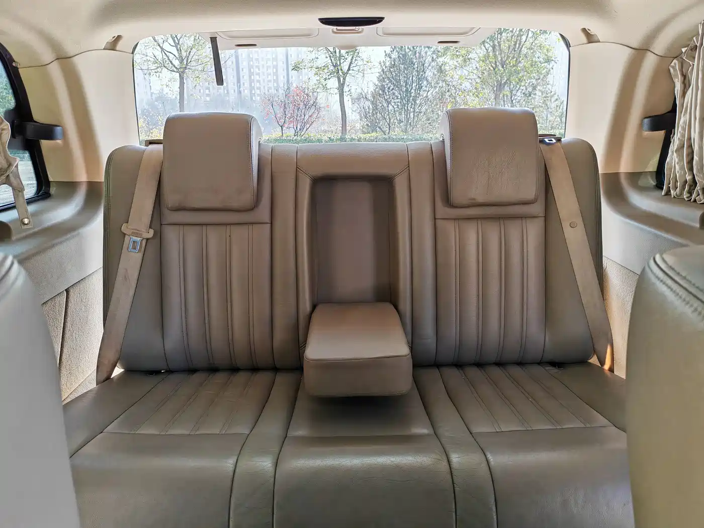Mercedes-Benz Viano 2013 Model 3.0L Navigation Edition фото 26