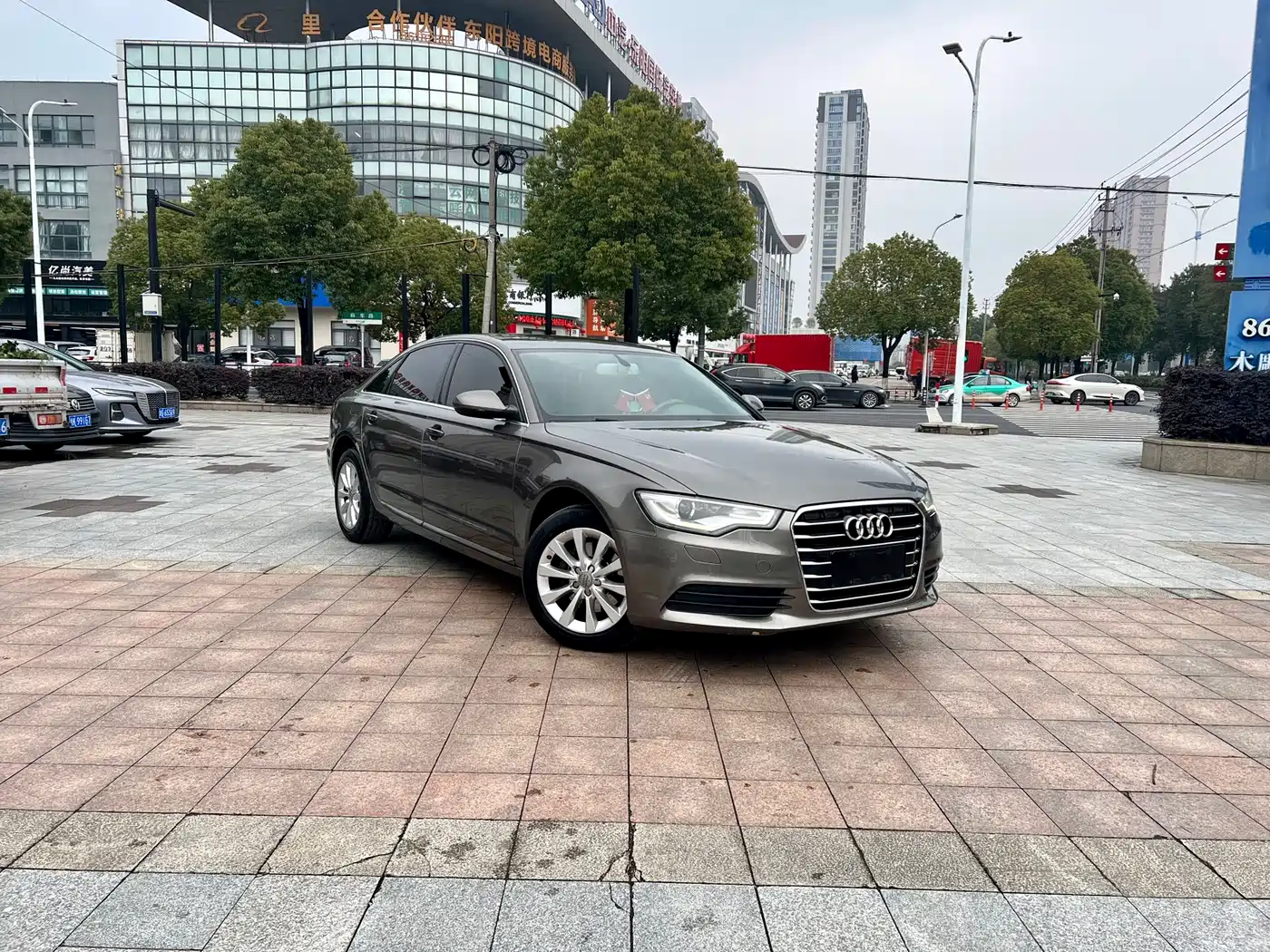 Audi A6L 2014 TFSI Standard фото 3