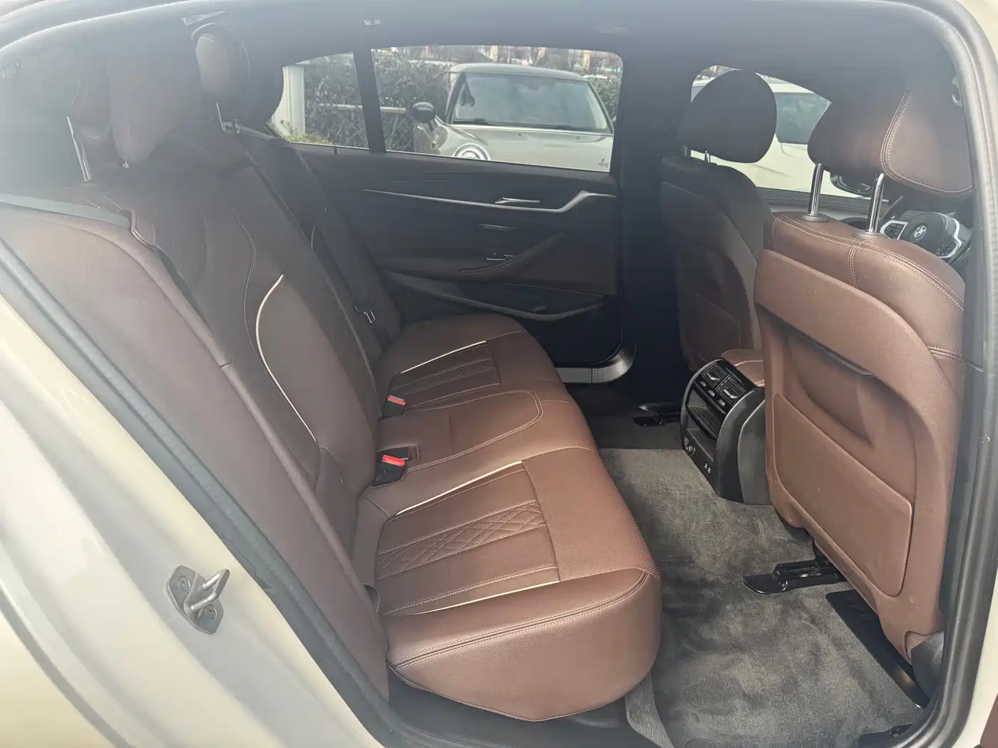 BMW 5 Series 2022 530Li Leading M Sport Package фото 7