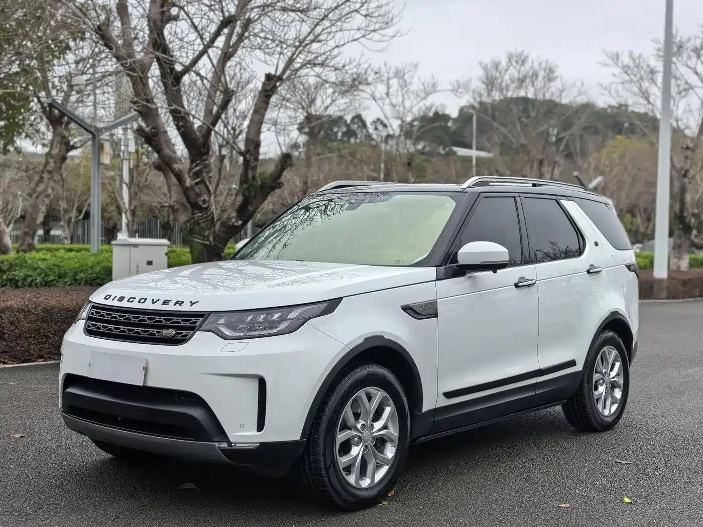 Land Rover Discovery 2017 3.0 SC V6 SE