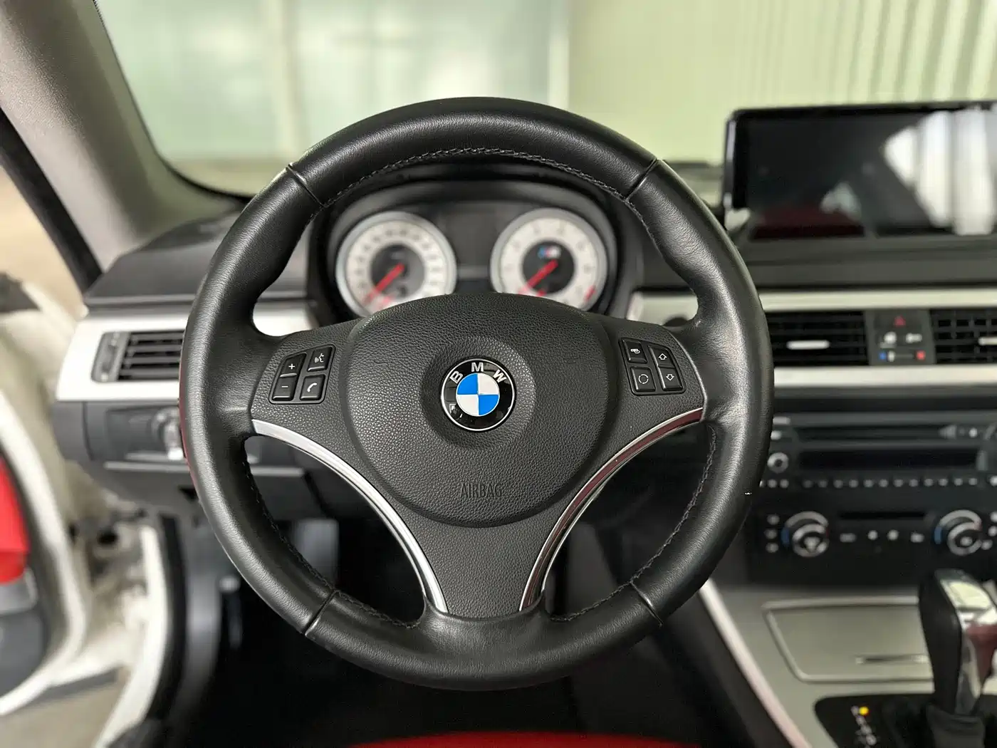 BMW 3 Series (Import) 2011 320i Coupe фото 13
