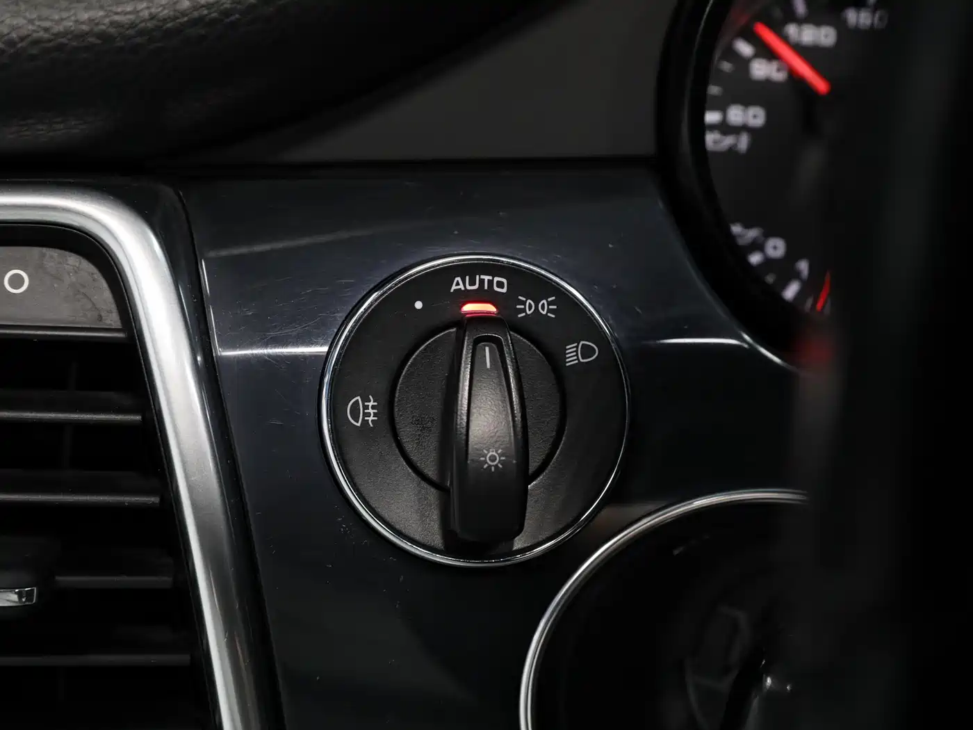 Porsche Panamera 2010 Panamera 4 3.6L фото 24