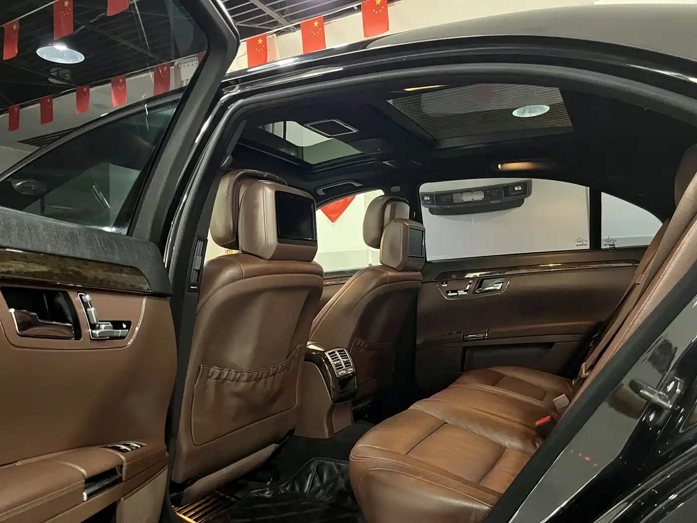 Mercedes-Benz S-Class 2012 S 300 L Business Grand Edition фото 6