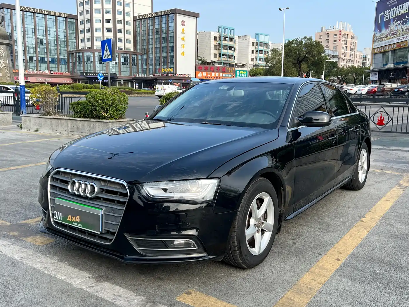 Audi A4L 2013 35 TFSI Automatic Standard