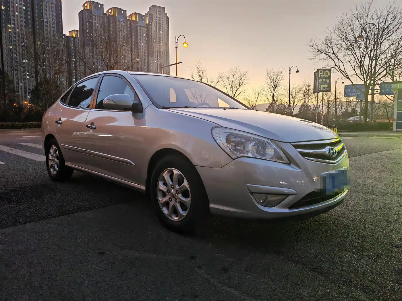 Hyundai Elantra 2011 1.6L Automatic Premium фото 3