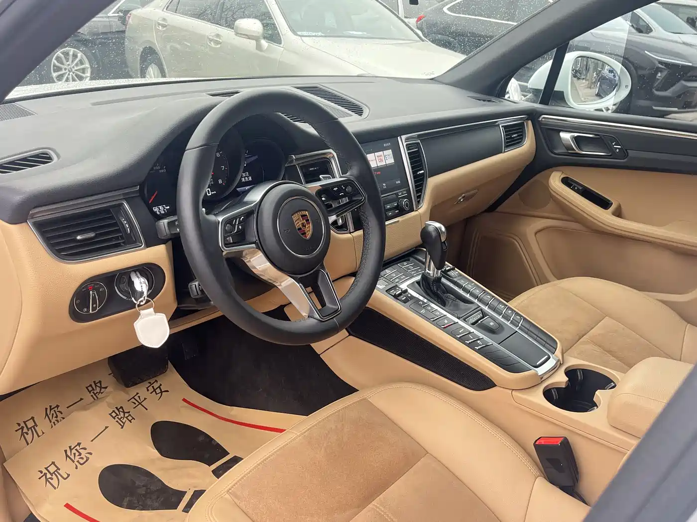 Porsche Macan 2017 Macan 2.0T фото 22