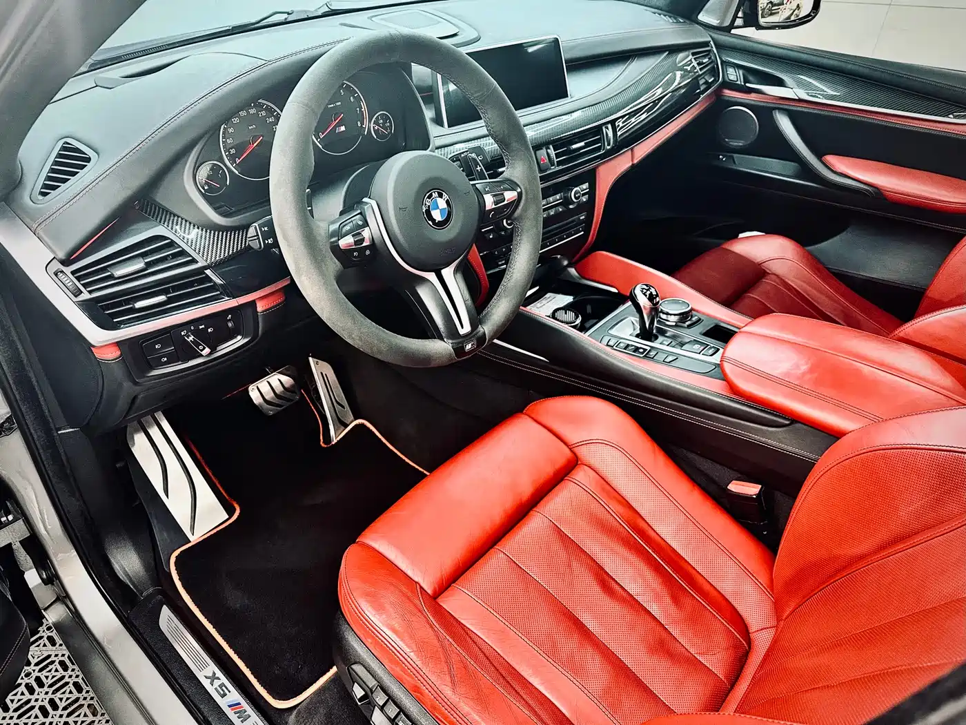 BMW X5 M 2015 X5 M фото 11