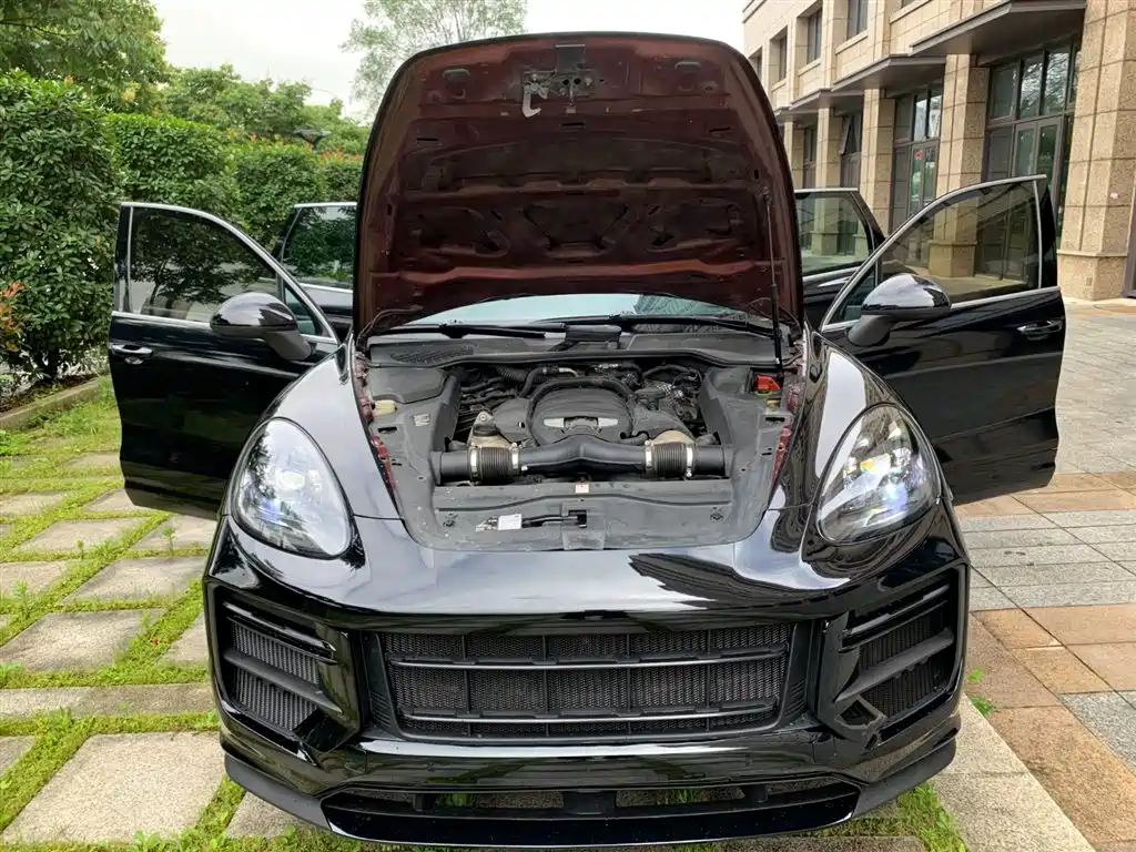 Porsche Cayenne 2011 Cayenne S 4.8L фото 16