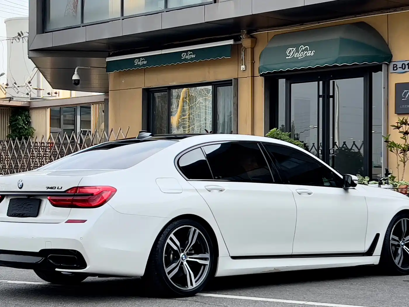 BMW 7 Series 2018 740Li Leading Type M Sport Package фото 4