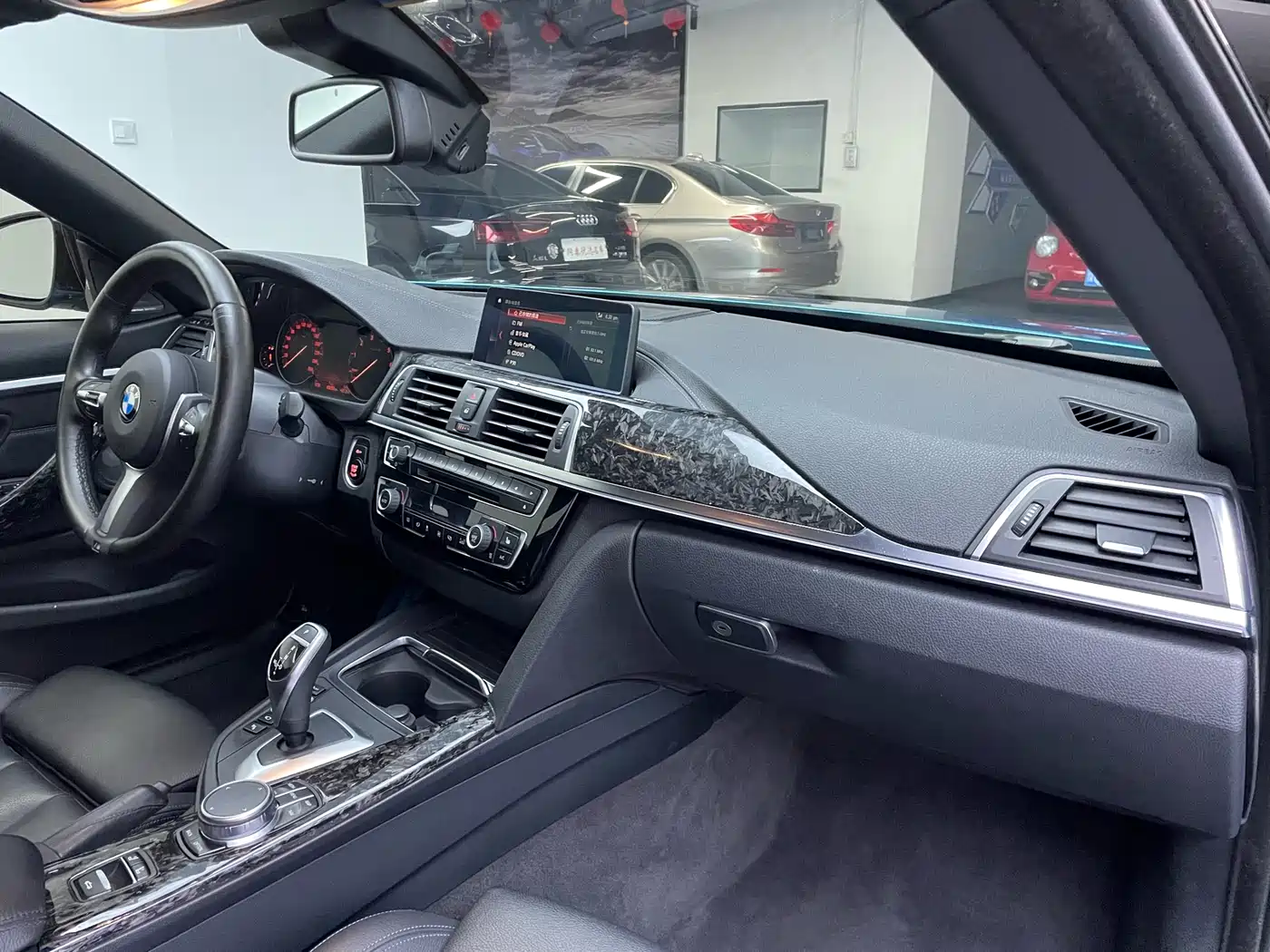 BMW 4 Series 2019 430i Convertible M Sport Shadow Edition фото 9