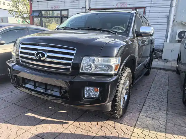 Infiniti Infiniti QX 2004 Model QX56
