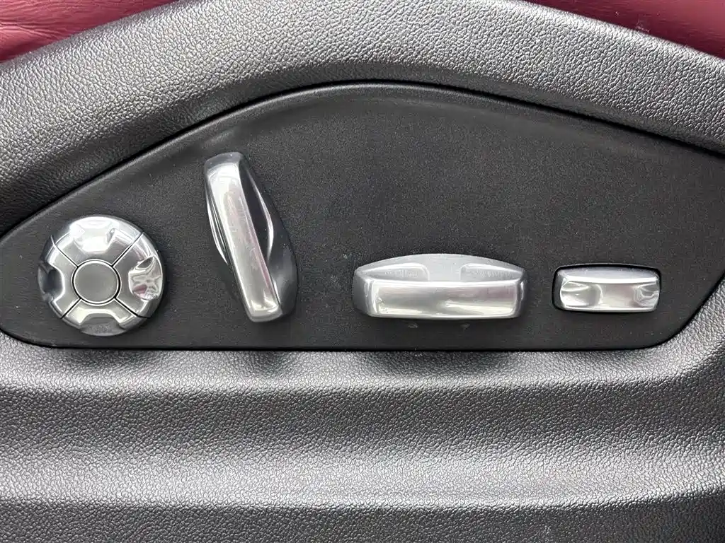 Porsche Cayenne 2018 Cayenne 3.0T фото 23