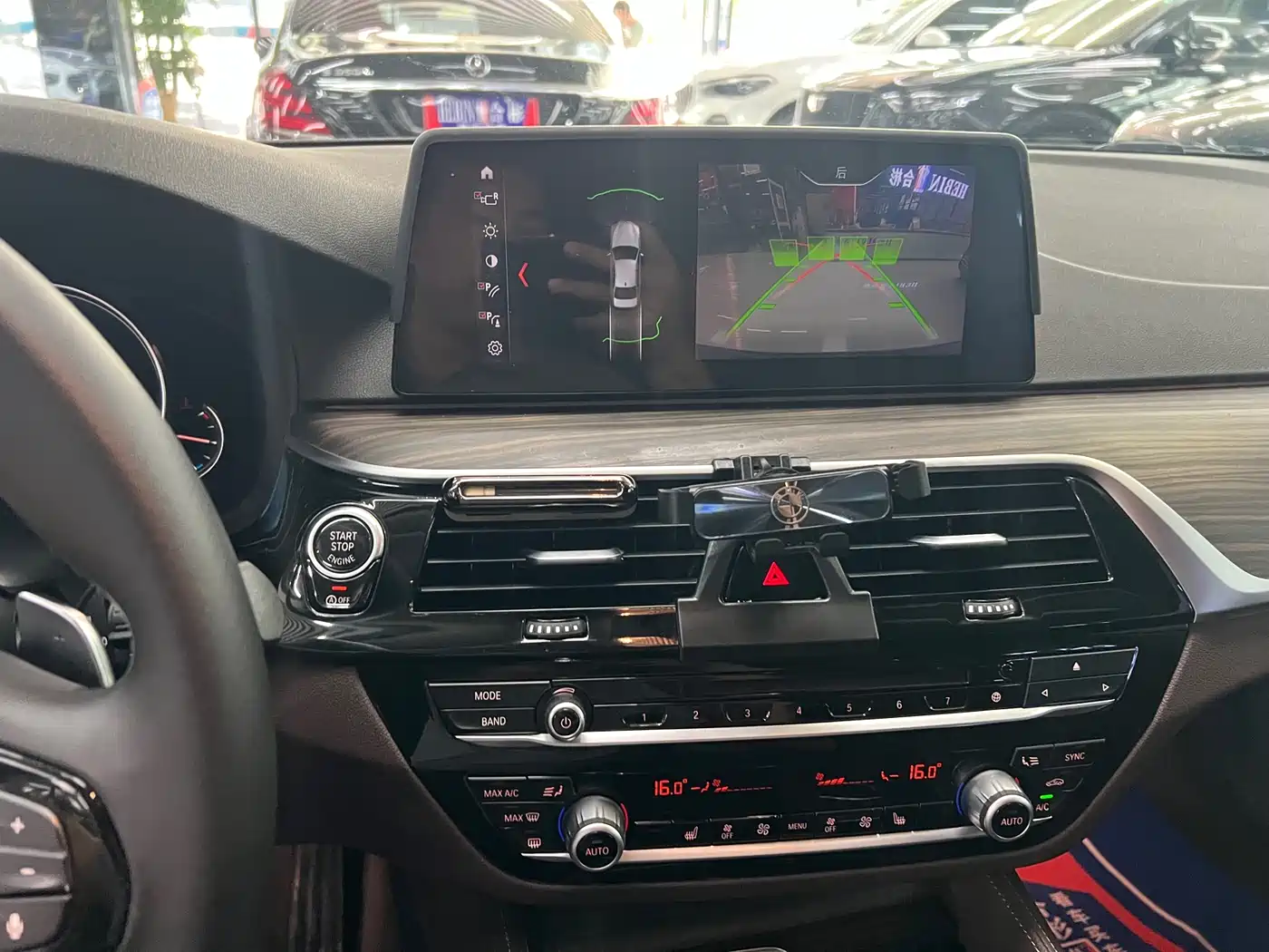 BMW 5 Series 2018 530Li Leading Luxury Package фото 16