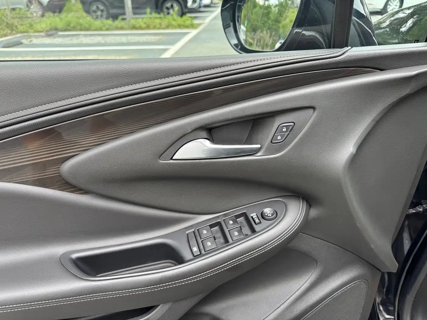 Buick Envision Plus 2020 20T FWD Elite фото 11