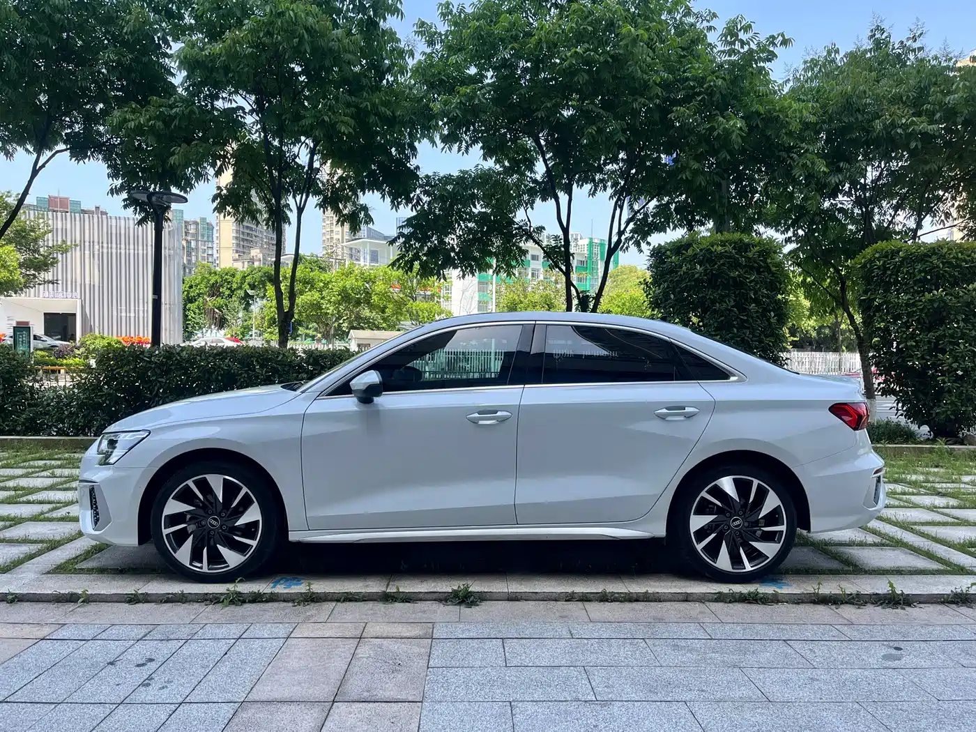 Audi A3 2023 Facelift A3L Limousine 35 TFSI Fashion Sport фото 13