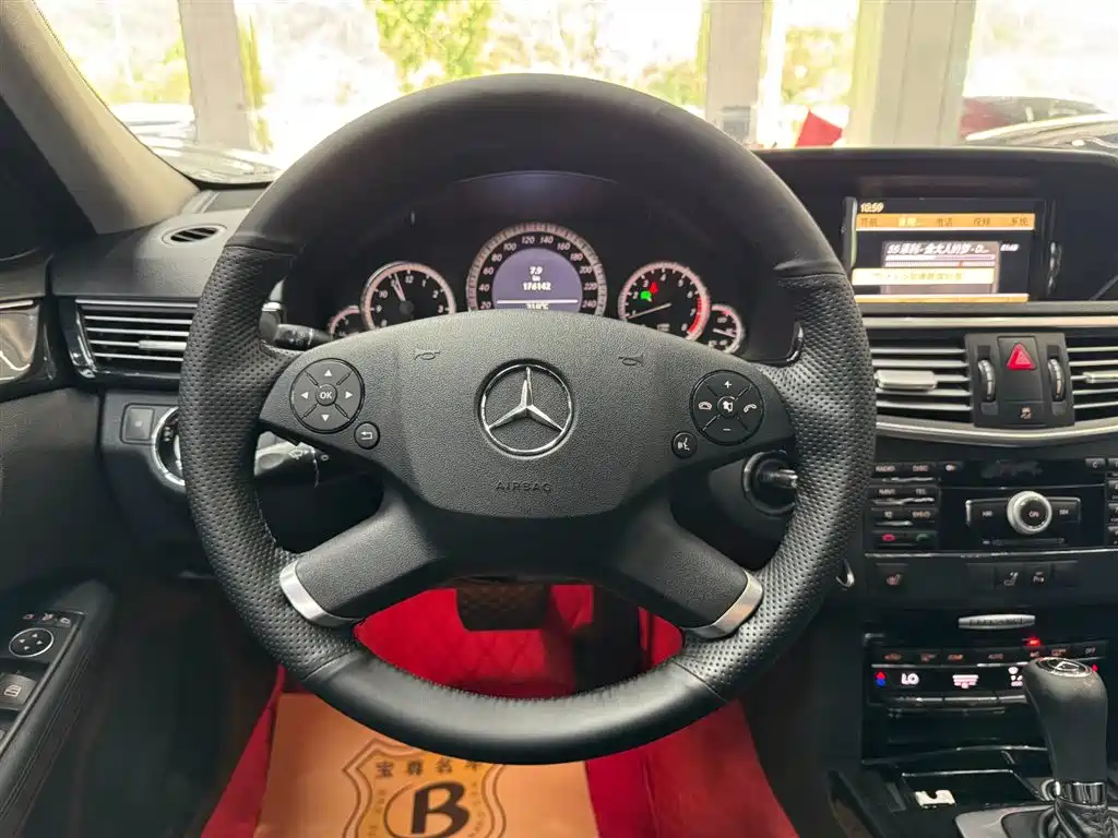 Mercedes-Benz E-Class (Import) 2010 E 200 CGI Elegance фото 9