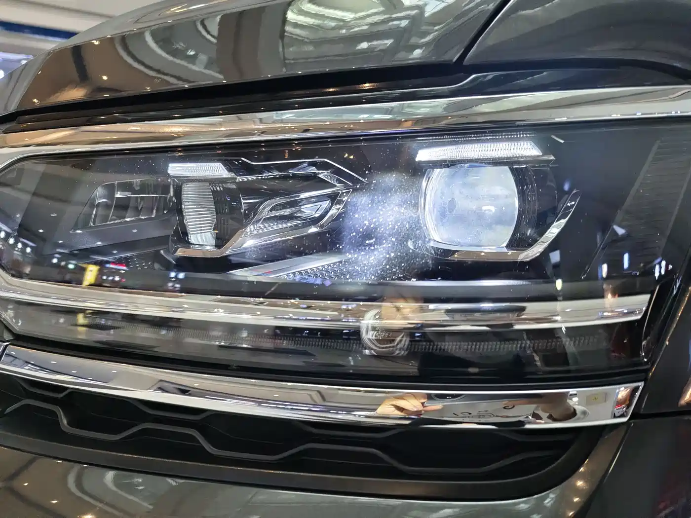 Volkswagen Teramont 2022 Teramont X 380TSI 4MOTION Premium Luxury фото 4
