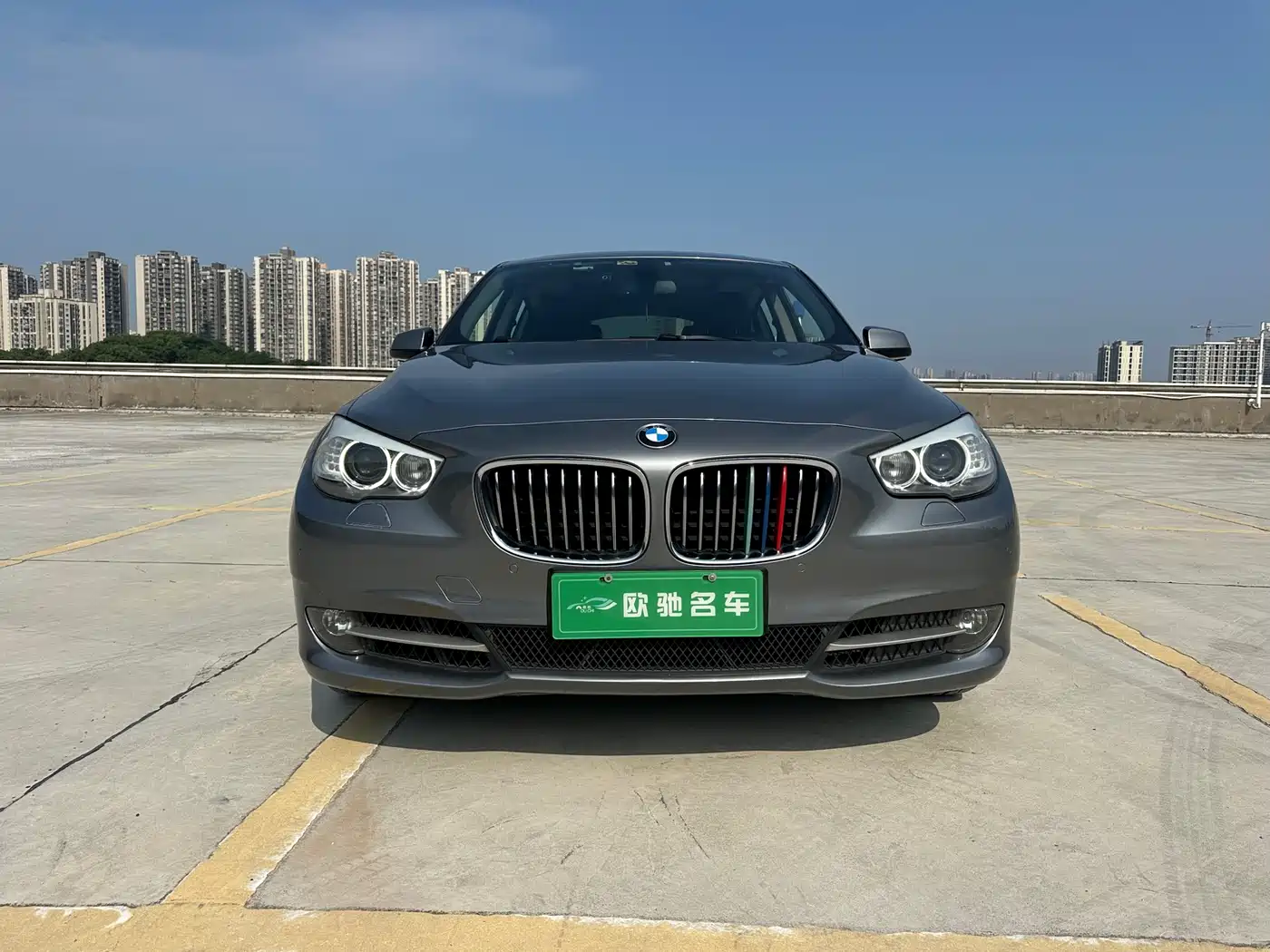 BMW 5 Series GT 2011 535i Elegance фото 2