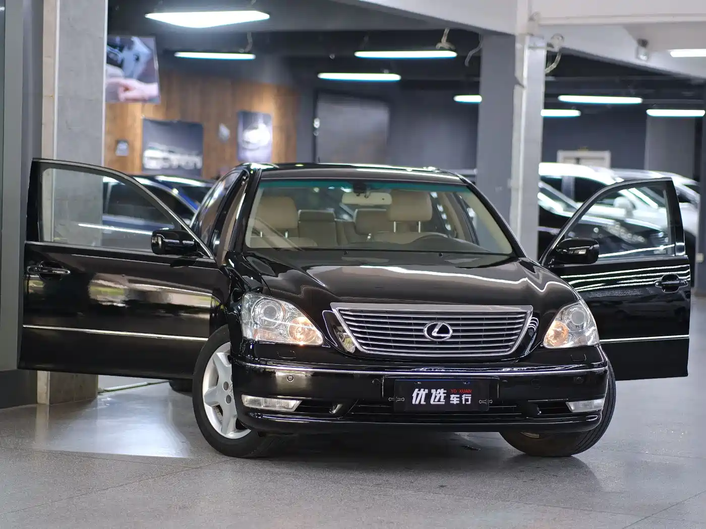 Lexus LS 2004 430