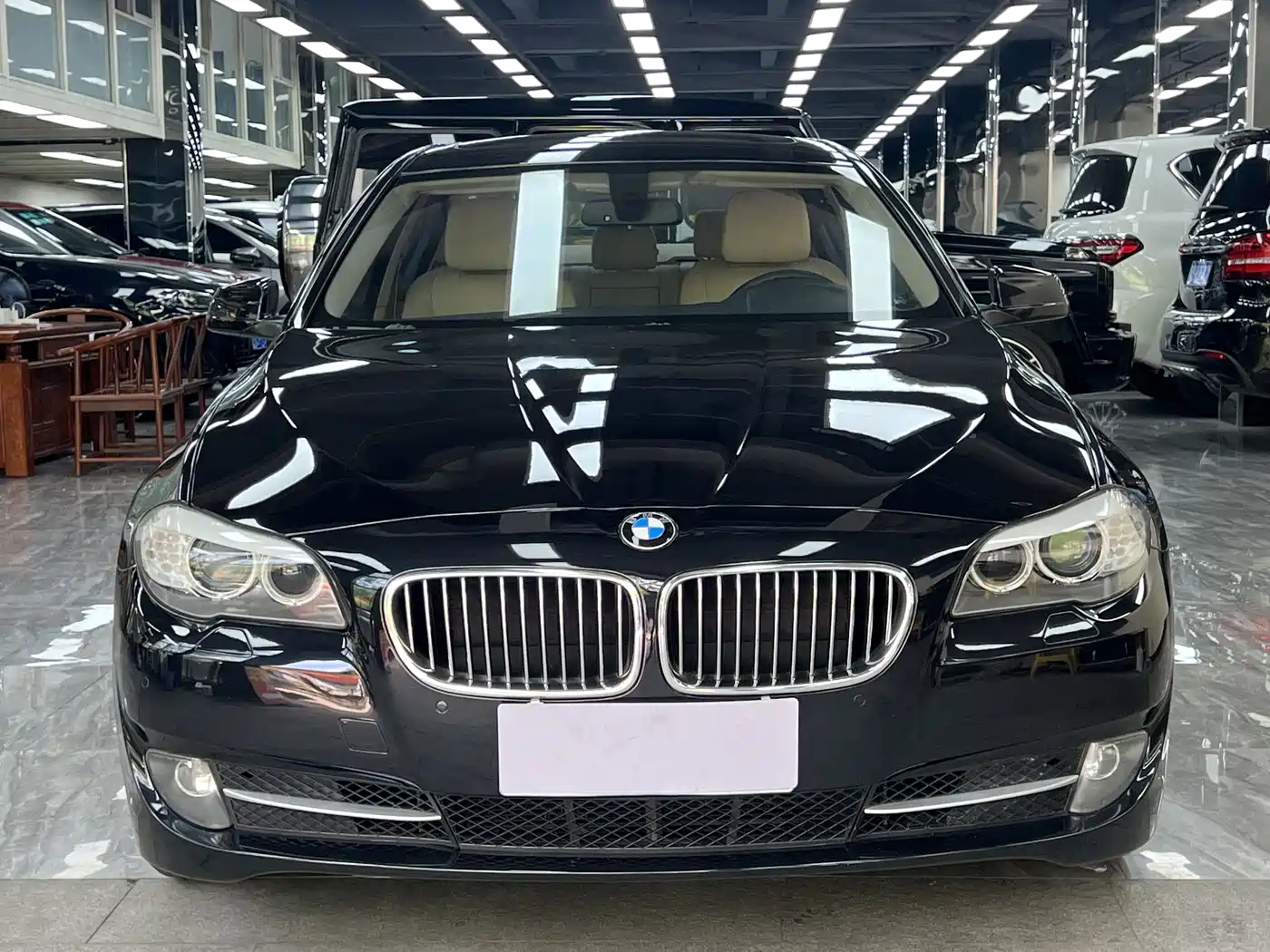 BMW 5 Series 2013 525Li Luxury