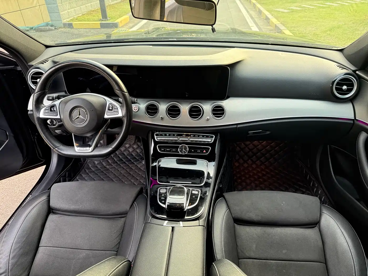 Mercedes-Benz E-Class 2017 E 200 Sport 4MATIC фото 12