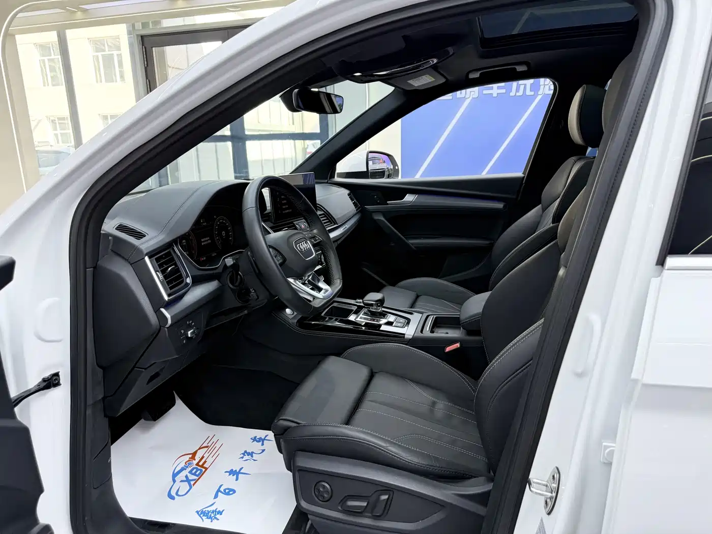 Audi Q5L Sportback 2022 40 TFSI Fashion Style фото 4