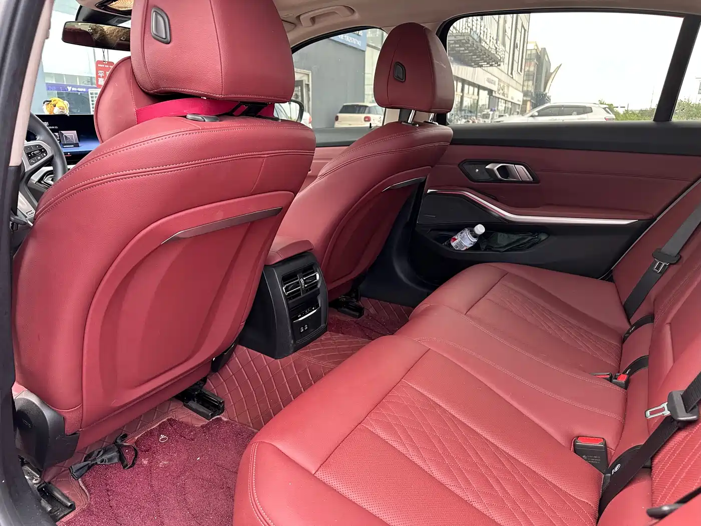 BMW 3 Series 2023 325Li M Sport Black Night Package фото 6
