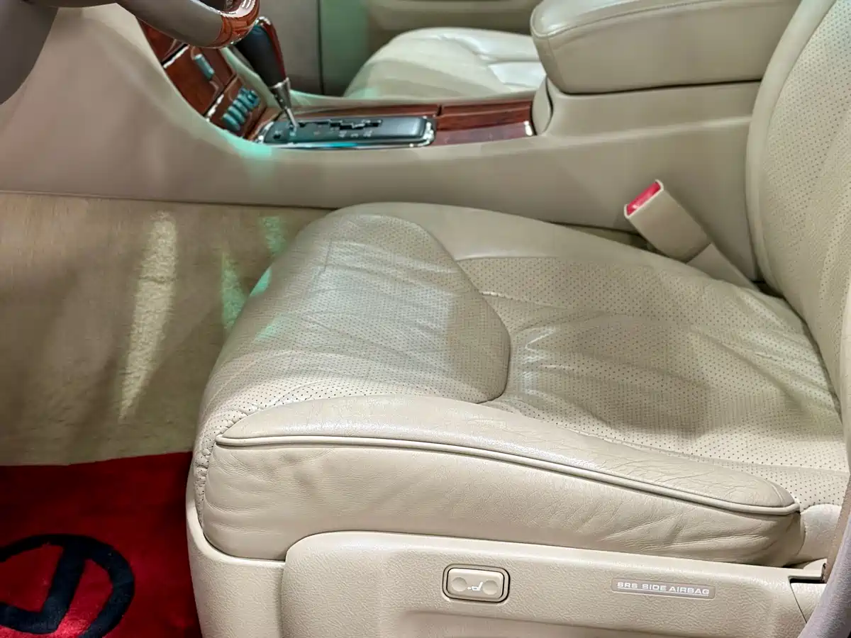 Lexus LS фото 6