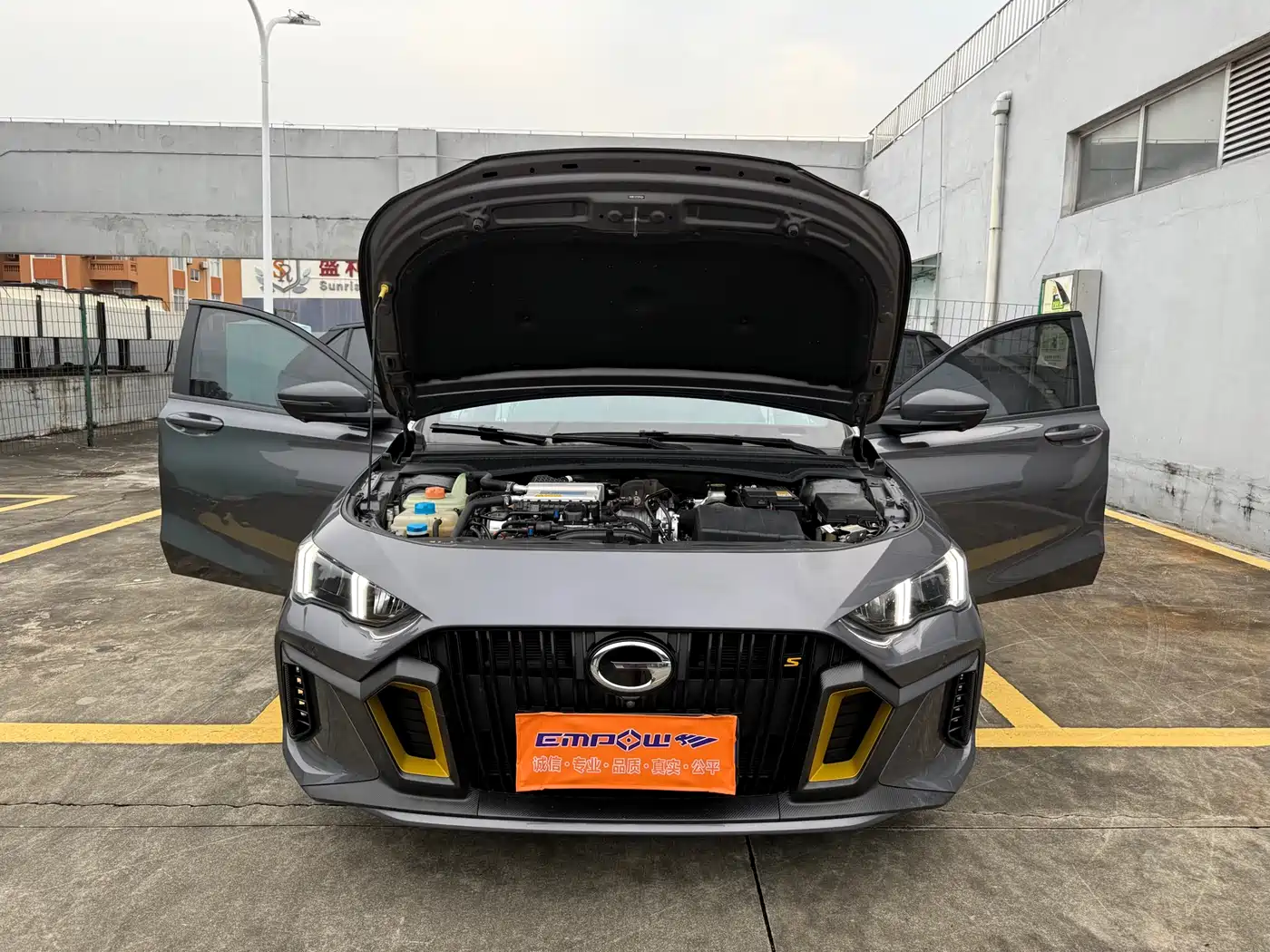 GAC Trumpchi Trumpchi Emkoo 2023 270T DCT J16 Edition фото 21