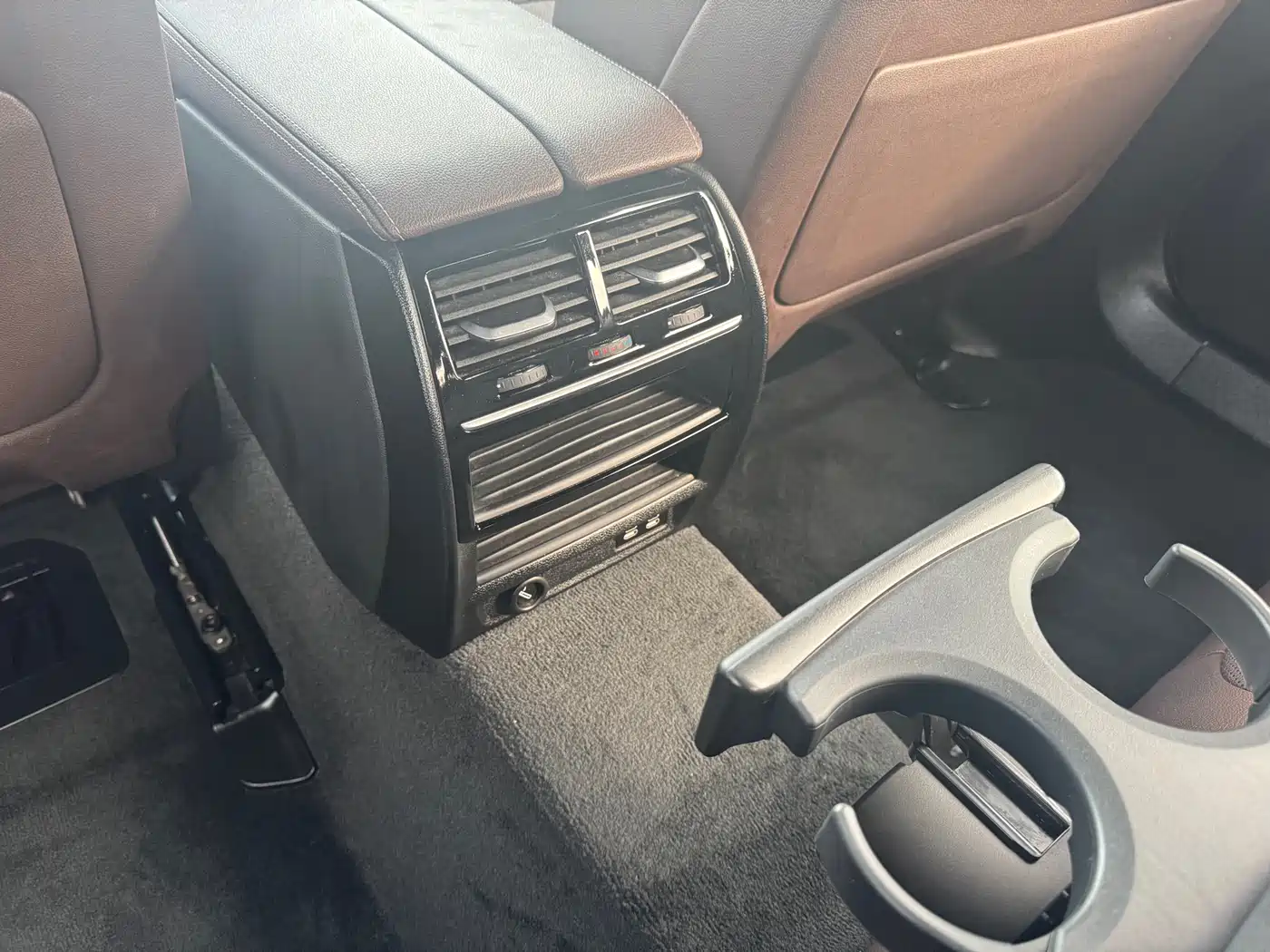 BMW 5 Series 2022 530Li Leading M Sport Package фото 4