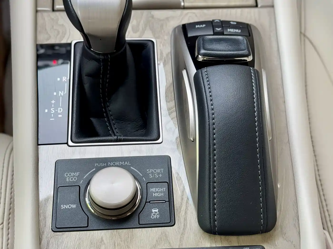 Lexus LS 2016 460L AWD Premium фото 21
